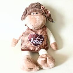 Flo'sToys Love Yazılı Kuzu Peluş Oyuncak Etiketi Üzerinde 70 cm