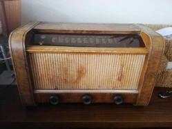 1951 yılı  blaupunkt ışıklı antika radyo