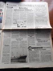 Gölge Adam Gazetesi - Turkish Newspaper - 3 Şubat 1987 - işverenler sendikası başkanı Halit Narin'in marmaris'teki inşaatını önce kaçak dendi sonra imar affına sokuldu - Al Baraka Ve Faisal finans Türkiye'ye neden geldiler - İstanbul'da her gün 650 kişi kuduz aşısı oluyor - kuduz hastanesi başhekimi Ayfer Kılıççıoğlu - Türkiye'de AIDS teşhisi konulamıyor - en çok dua alan örnek bürokrat Yıldırım Aktuna - AIDS kurbanı aktör Rock Hudson fotoğraf - ustalar ve çıraklar yazan Erol Toy - Kerkük altın tepsi içindeki pasta - Hint fakiri Sri Sri Ganapati okurlarımızın falına bakıyor - Uludağ'da Türk yasaları geçmiyor - İzmir belediyesi 3.5 milyarlık kazık yedi - Fenerbahçe'nin hali ne olacak - Beşiktaş Teknik direktörü Milutinoviç'e göre Türk futbolcusunun kendine güveni yok - Türk spor ajansının araştırması Mustafa Denizli için kamuoyu olumlu - bisiklet milli takımı Antalya'da hazırlanıyor - 87 yaz modası masmavi Fotoğrafı - ANAP Alaplı belediye başkan adayı Sedat Atalay - Burhan Özfatura