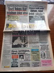Gölge Adam Gazetesi - Turkish Newspaper - 1 8 Ekim 1990 - enerji bakanı Fahrettin Kurt erkeksen inkar etme - emanetçi Hüsamettin Cindoruk vefalı çıktı Süleyman Demirel başarılara imza atmış liderdir dedi - ünlü iş adamı Ali Koçman Türkiye'de ekonomik demokrasi sorunu var - 10 yıldır dilin manastırına kapanan yazar Murathan Mungan fotoğraf - Fatma Girik'in başarılı olması Genel Merkezi yeni arayışlara sürükledi - Zuhal Olcay Hale Soygazi Perihan Savaş SHP'den milletvekili adayı oluyor - İngilizce haber - NASA hesabına Boeing firması uzayda bitki yetiştirecek - trafik polisi Adnan Akın nasıl ördek yakalar - fotoğrafta adı SSCB büyükelçisi Albert Çernişev ile birlikte sık sık gündeme gelen Meltem Hakarar fotoğraf - Türk futbolu isporto'ya düştü - kulüplerde jübilelik yabancıların ve kalitesiz yerlilerin Karaborsası yapılıyor - kulüplerimizin Avrupa düzeneğe çıkabilmesi ekonomimizin ünlüleri Rahmi Koç Sakıp Sabancı Nejat Eczacıbaşı ve İnan Kıraç'a bağlı - Renault Mais 1990-91 Şeref kürsüsü