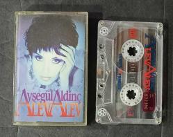 AYŞEGÜL ALDİNÇ * ALEV ALEV * KASET