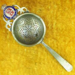 R.M.S. CARONIA EL YAPIMI MİNE ARMALI , İNGİLİZ YOLCU GEMİSİNDEN ÇIKMA GÜMÜŞ KAPLAMA METAL ANTİKA ÇAY SÜZGEÇİ