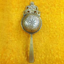R.M.S. CARONIA EL YAPIMI MİNE ARMALI , İNGİLİZ YOLCU GEMİSİNDEN ÇIKMA GÜMÜŞ KAPLAMA METAL ANTİKA ÇAY SÜZGEÇİ