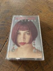 SEZEN AKSU - GÜLÜMSE - KASET