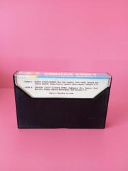 GÖKHAN GÜNEY* Garibin Çilesi ölünce Biter  / kaset no. 690  - Uzelli Alman Baskı-   kaset dinlenmiş olup gayet temizdir   /Fotoğrafı inceleyiniz