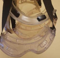 LOT.8 » ESKİLERDEN 4 ADET ŞNORKEL DENİZ GÖZLÜĞÜ.