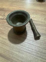 Antika Mini Pirinç Havan ve Tokmak Seti  Boy 5 cm Ağız çapı 5 cm