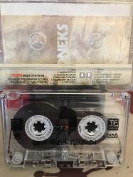 SEZEN AKSU- DELİ KIZIN TÜRKÜSÜ - 93 YERLİ YAPIM KASET