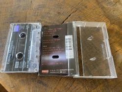 EMMA SHAPPLIN - CARMINE MEO - KASET