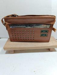 Kobe Kogyo KT-1000 yorgun çantalı el radyosu--ÇALIŞMIYOR