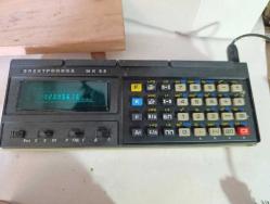RF48----SOVYET RUSYA DÖNEMİ ELEKTRONICA MK52 DİJİTAL HESAP MAKİNASI