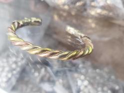 Nepal El İşçiliği Tridhatu (Üç Metal) Şifa Bilekliği - Ejder Başlı Formu