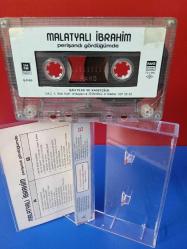 MALATYALI İBRAHİM* PERİŞANDI GÖRDÜGÜMDE  /   1985 yılı Orjinal baskı  gayet temizdir. kaset her iki yüzünde  üst köşelerinde bant yapışkan izleri yer almaktadır. Ürün açıklamasına bakınız
