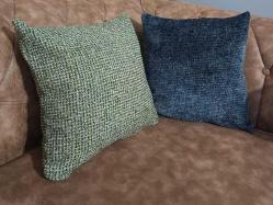 LOT.17 » El Yapımı - Handmade 2'li Mavi ve Yeşil Kırçıllı Kırlent Kılıfı - (Yastık Görsel Amaçlıdır)