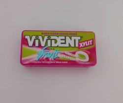 LOT.5 » Eski Vivident Sakız Kutusu