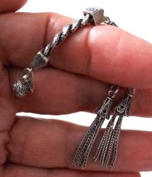 OSMANLI DÖNEMİ ANTİK MUHTEŞEM GÜMÜŞ MÜTHİŞ MOTİF İŞLEMELİ SARAYSAL TESPİH PÜSKÜLÜ ÜÜ2AA1 PEK ÇIKMAZ