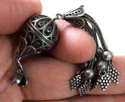 OSMANLI DÖNEMİ ANTİK MUHTEŞEM GÜMÜŞ MÜTHİŞ MOTİF İŞLEMELİ SARAYSAL TESPİH PÜSKÜLÜ RRRR1AA1 PEK ÇIKMAZ