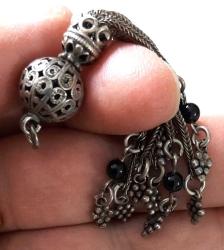 OSMANLI DÖNEMİ ANTİK MUHTEŞEM GÜMÜŞ MÜTHİŞ MOTİF İŞLEMELİ SARAYSAL TESPİH PÜSKÜLÜ VVV1W2 PEK ÇIKMAZ