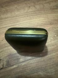 Antika Kurmalı Seyahat Saatleri-Diamond & German Made Koleksiyonluk, Vintage dönemine ait Kurmalı mekanik seyahat saati. Hem dekoratif hem de işlevsel parçalardır. Çalışır durumda