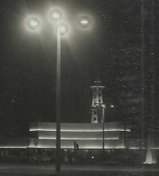 İZMİR ENTERNASYOANL FUARI VE PARAŞÜT KULESİ GECE GÖRÜNÜMÜ NADİR FOTOKART...