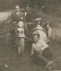 Ustunm Koleksiyon ürünleri fotoğraf mezatı...