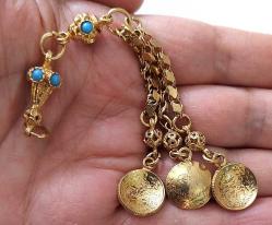 OSMANLI DÖNEMİ ANTİK MUHTEŞEM GÜMÜŞ ÜSTÜ ALTIN KAPLAMA MÜTHİŞ MOTİF İŞLEMELİ SARAYSAL TESPİH PÜSKÜLÜ 4AA1A1R1 PEK ÇIKMAZ