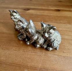 Vintage 80'ler dönemi Gümüş kaplama Dekoratif Dörtlü kedi biblosu