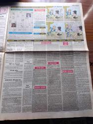 Gölge Adam 7 Gün 7 Gece Gazetesi - Turkish Newspaper - 16 23 Şubat 1988 - TRT'den de sorumlu devlet bakanı Adnan Kahveci'nin ilginç açıklaması televizyonu bana değil milyonlara sorun - kültür bakanı Melina Mercuri'nin konuğu olarak Yunanistan'a davet edilen Ancelo Davos'un ilk meyvesini yiyecek Fotoğrafı - Türkan Şoray'ın keyfi yerine geldi Fotoğrafı - Tarık Akan'ın sevinci neden kısa sürdü - Kemal Sunal'ın yeni tutkusu at yarışları Fotoğrafı - İbrahim Tatlıses yine mahkemede - eski kurtlar İzzet Günay Ediz Hun Göksel Arsoy Ekrem Bora ve Sadri Alışık buluştu Fotoğrafı - değerbilmez TRT - Uğur Dündar şerefime içildi ve atıldım - Müjdat Gezen yasaklar yasal değildir - TV'de aile saltanatı - Levent Kırca Oya Başar fotoğraf - Nevra Metin Serezli Fotoğrafı - selamsız bandosu filmi başrolde Şener Şen - kadının adı yok filminin başarılı oyuncusu Hale Soygazi Fotoğrafı - İstanbul'u satıyorum tiyatro oyunu Ferhan Şensoy Münir Özkul - Ünlü kadın yazarımız Pınar Kür'le - Michael Jackson AIDS mi