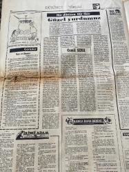 DÜNYA GAZETESİ - DOĞUM GÜNÜ HEDİYESİ (TURKISH NEWSPAPPER) - 17 TEMMUZ 1971 -  SADECE DÖRT SAYFADIR -Deniz Gezmiş-Jean François Revel-Bedii Faik-Mithat Perin-Cemil Sena-Necdet Kurdakul-Naim Buluç-Falih Rıfkı Atay-Sanıkların güvensizlik itirazı reddedildi-D Gezmiş ve arkadaşları idam isteği ile yargılandı-Kızıl eşkıyalar hesap veriyor-Sıkıyönetim Mahkemesi İstanbul dan getirilen Keskin i de tutukladı-Anayasa Tasarısı Meclise ve Millete gönderildi-Kilit noktalara hep CHP liler getiriliyor-Demirel ve Gülez için soruşturma yapılmayacak-Nixon un K Çin i ziyaret haberi ilgi uyandırdı-Ne Marx ne İsa-Yeni bir dünya ihtilali Birleşik Amerika da başladı-21 ölüm cezası-Dört kişi tutuklandı-Akıl almaz-Devlet Demir Yolları lokavt kararı aldı-9 ilde grev ve lokavt yasaklandı-Güzel yurdumuz-D Gezmiş ve arkadaşları idam isteği ile yargılandı-Devlet Demir Yolları-Dışarıdan-Köylerde yangın-Anayasa tasarısı-Nixon-Beşiktaş ta dün sezonu açtı-Dinko Göztepe antrenörü oldu-Osman da mukavele imzaladı-F Bahçeni