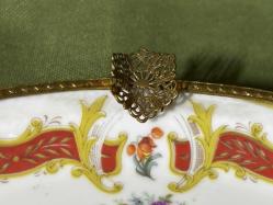 18,5 cm 11 cm ölçülerinde limoges pirinç geçmeli porselen küllük