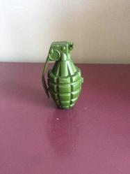 Figür Oyuncak El BomBası