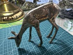 El Yapımı Pirinç Geyik Figürü – Dekoratif Obje