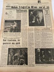 DÜNYA GAZETESİ - DOĞUM GÜNÜ HEDİYESİ (TURKISH NEWSPAPPER) - 23 ARALIK 1969 -  SADECE DÖRT SAYFADIR -Fahri Rıfkı Atay-M Emin Aytekin-Bedi Faik-Mahmut Çamay-Ali Soycan-Muhterem Salimoğlu-Brigitte Bardot-Gunther Sachs-Andres Senwald-William Handley-Muhsin Ertuğrul-Oktay Milor-Cahide Sonku-Sait Köknar-Ferdi Tayfur-Necdet Mahfi Ayral-Boykot sona erdi-Uçak seferleri yapılamadı-Soğuk dalgası yurdu kapladı-İzmirde sellerin zararı çok büyük-İTÜ deki forumda yine İnönüye ağır hücumlar yapıldı-Solcular Türk Generali otomobilini taşladılar-TÖS ve İlk Sen yöneticileri savcılıkta ifade verdi-Şimdi de mazlum rolü-İnönünün teşhisinde eksik taraf vardır-Politika-Revizyonizm-1969 da yatırımlarda artışlar kaydedildi-Her salı Öğretmen Boykotunun Ardında Yatan Gerçekler-Uyurgezer mektuplar-Karanlık gökkubbede parlayan yıldızlar-Soljenitsin-Dışardan-Damattan sorulanlar-Kelimeleri değerlendirmek-Gidiş dönüş-Mucize ilaç-Mülakat-İktisat dünyası-Dünya ekonomisinin geleceği büyük tehlike karşısında-Maskeli balod