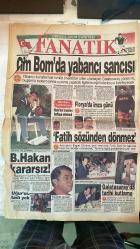 FANATİK SPOR GAZETESİ - TURKISH NEWSPAPER - DOĞUM GÜNÜ HEDİYESİ  - EKSİKSİZ TAM TAKIM GAZETE - 3 HAZİRAN 1996 - SAYI: 196 - ALİ ŞEN - WELBECK - ALLAN NIELSEN - LITMANEN - SAFFET - FARUK ÖZAK - ŞENOL GÜNEŞ - RASİM KARA - ABDULLAH CEVRİM - OĞUZ TONGSİR - FATİH TERİM - ERGUN GÜRSOY - OZHAN CANAYDIN - EVREN - VEDAT YANGIN - BU VATAN HEPİMİZİN - GERÇEK SPOR GAZETESİ - FANATİK - YENİ GÖZDE WELBECK - 72 YIL SONRA GELEN ZAFER - BU TAKIMDA HAYAT VAR - BELEDİYESPOR’UN BÜYÜK BAŞARISI - GENÇLERDE EFES ŞAMPİYON OLDU - TELEVOLE YİNE ÇOK FARKLI - ÖZAK’TAN GÜNEŞ GARANTİSİ - KARA YABANCI AVINDA - GÜNEŞ DE İSTİYOR - BAŞLANGIÇ BÖYLE OLSUN - BU TAKIMI SEVİYORUM - FATİH TERİM’E MİLLİ MESAJ - TERİM MEMNUN - 5 YABANCIYA HAYIR - AM BOM’DA YABANCI SANCISI - B.HAKAN KARARSIZ - UĞUR’UN TADI YOK - TRANSFERDE SESSİZLİK SÜRÜYOR - SAUNDERS BEKLETİLİYOR - FLORYA’DA İMZA GÜNÜ - HAMİ’NİN TRANSFERİ HAFTAYA ERTELENDİ - “FATİH SÖZÜNDEN DÖNMEZ” - TERİM SÖYLEMEMİŞTİR - TRANSFERLER YAPILACAK - GALATASARAY’DA TARİHİ KUTLAMA -