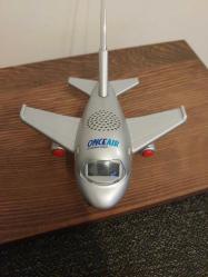 Uçak Tasarımlı Digital Saat ve Radyo