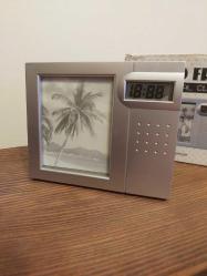 Digital Saatli Fotoğraf Çerçevesi