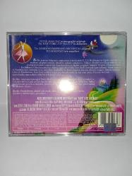 Vcd Barbie Nutcracker Fındıkkıran Balesinde. Orijinal. Universal Platinum Series. Türkçe dublaj. Kartonet temiz. Cd'de çalışmasını etkilemeyen yoğun çizikler var. Baştan sona sorunsuz çalışıyor