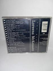 Cd Loreena Mckennitt the best of albümü. Bulgar baskı. Disk 10 üzerinden 9 sorunsuz çalışıyor
