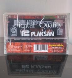 Müslüm Gürses - Yakarsa Dünyayı Garipler Yakar (Jelatininde)