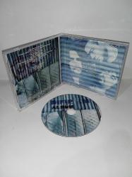 CD Sıfır KM - Albüm. Orijinal. Dinlemeyi etkilemeyen çizikler var. sorunsuz çalışıyor. Levent Yüksel, Volkan Öktem, Ant Şimşek