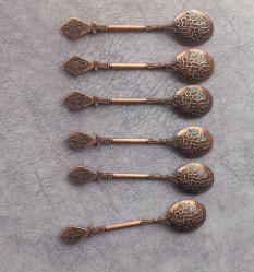 NAZAR BONCUKLU KABARTMA DESENLİ BAKIR RENKLİ 6'LI ÇAY KAŞIĞI.  YENİ