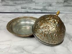 Antika Değerinde, Osmanlı Formunda Yoğun El İşçiliği Gravürlü Bakır Kapaklı Sahan