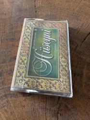 BİR ŞARKIDIR YAŞAMAK 3 - HÜSEYNİ - KASET (JELATİNİNDE)