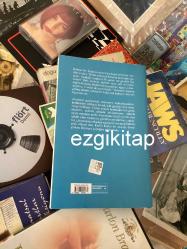 kedili annem - derya özer  (imzalı)