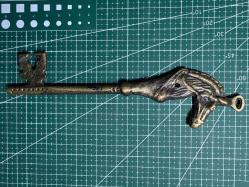 At Figürlü Pirinç Dekoratif Anahtar