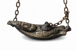 LOT.3 » Pirinç Kandil Formunda Asmalı Gaz Yağı Lambası / Dekoratif Aydınlatma