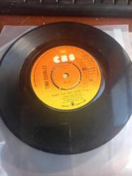 Tina Charles Şarkı: 