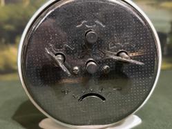 antika rus serkisof kurmalı masa saati 9,5 cm çapında 10,5 cm boyunda