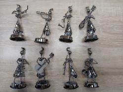 8 Lİ ÇALGICI KIZLAR, METAL, OYUNCAK DEĞİLDİR.
