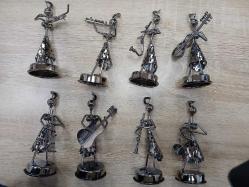 8 Lİ ÇALGICI KIZLAR, METAL, OYUNCAK DEĞİLDİR.